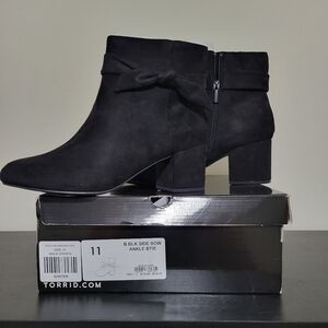 Torrid Ankle Boots Size 11W Black
